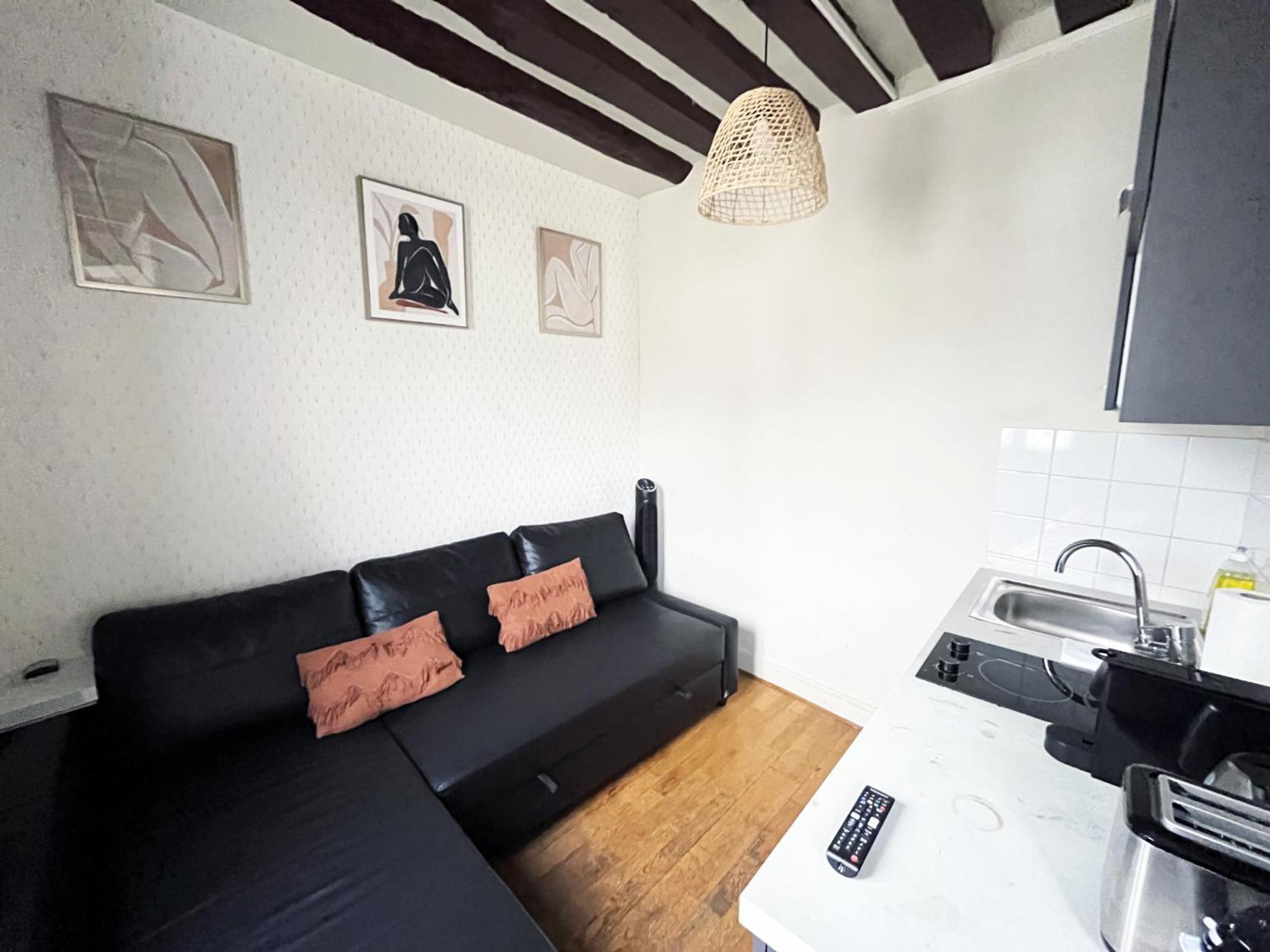 164 - Charming Studio In Center Of Paříž Exteriér fotografie